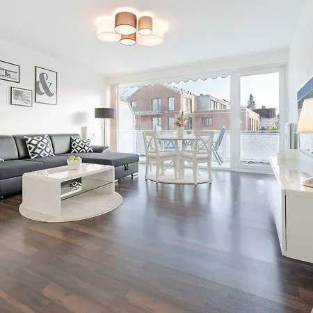 Apartment Alte Bergstrasse 11 Bude 7 *