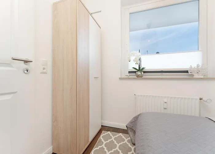 Alte Bergstrasse 11 Bude 7 *